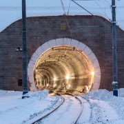 Светильник FWL 28 28-830-F15 двухсторонний